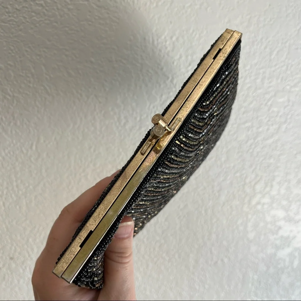 Beaded Clutch Small Handbag Purse Made in Hong Kong - Picture 7 of 10